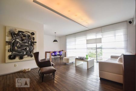 Sala de apartamento para alugar com 2 quartos, 136m² em Brooklin Paulista, São Paulo