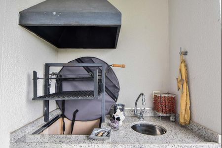 Apartamento para alugar com 136m², 2 quartos e 3 vagas Apartamento para alugar com 136m², 2 quartos e 3 vagasVaranda