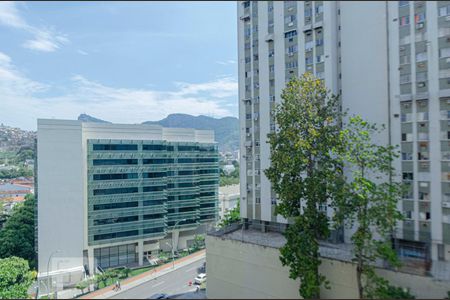 Vista da Sala de apartamento à venda com 2 quartos, 59m² em Cidade Nova, Rio de Janeiro