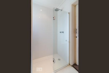 Apartamento à venda com 103m², 2 quartos e 2 vagasBanheiro da Suíte 1