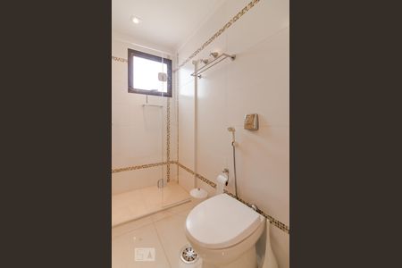 Apartamento à venda com 103m², 2 quartos e 2 vagasBanheiro da Suíte 2