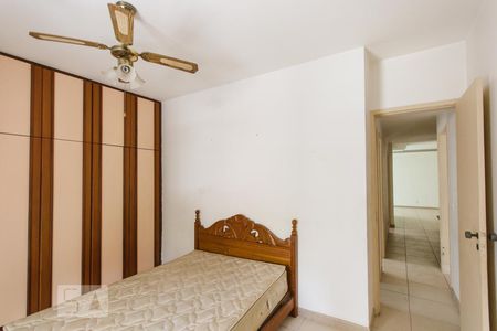 Apartamento à venda com 159m², 4 quartos e 2 vagas Apartamento à venda com 159m², 4 quartos e 2 vagasQuarto 3