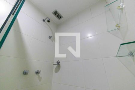 Apartamento à venda com 96m², 2 quartos e 1 vagaBanheiro da Suíte