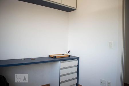 Quarto 1 de apartamento à venda com 2 quartos, 51m² em Santo Antônio, Porto Alegre