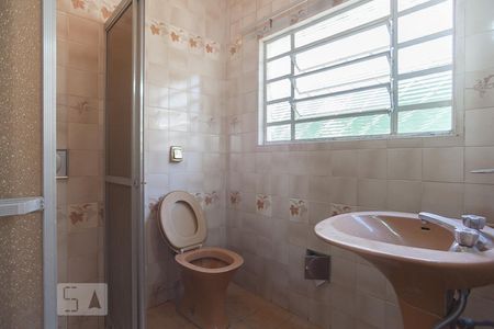 Casa para alugar com 200m², 3 quartos e 3 vagasBanheiro