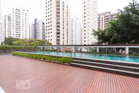 Studio à venda com 35m², 1 quarto e 1 vagaPiscina