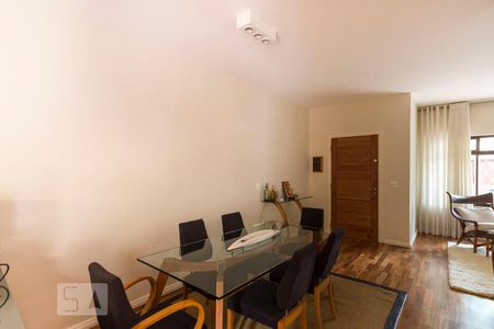 Sala de casa para alugar com 3 quartos, 130m² em Planalto Paulista, São Paulo