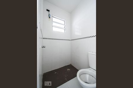 Apartamento para alugar com 38m², 2 quartos e sem vagaBanheiro