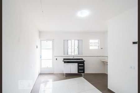 Sala e Cozinha de apartamento para alugar com 2 quartos, 38m² em São João Clímaco, São Paulo