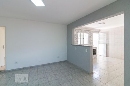 Sala de casa para alugar com 1 quarto, 35m² em Jardim Vila Galvão, Guarulhos