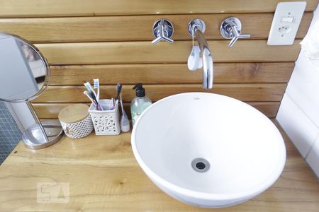 Apartamento para alugar com 54m², 2 quartos e sem vagaBanheiro