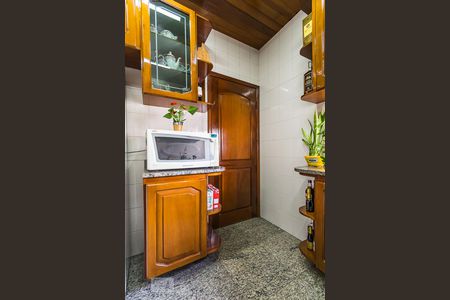 Apartamento à venda com 268m², 3 quartos e 1 vagaCozinha - Entrada de serviço