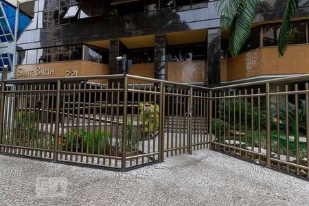 Apartamento para alugar com 122m², 3 quartos e 2 vagasEntrada