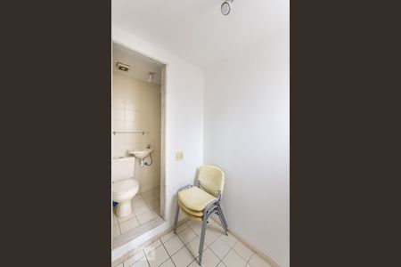 Apartamento para alugar com 122m², 3 quartos e 2 vagasQuarto de Serviço 