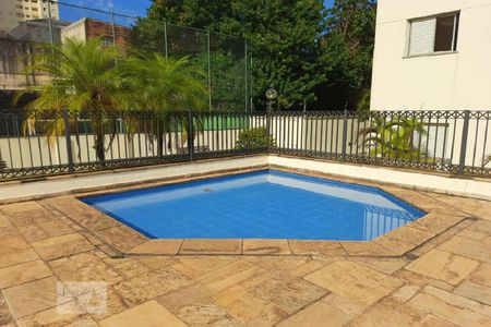 Apartamento para alugar com 48m², 2 quartos e 1 vagaÁrea comum - Piscina