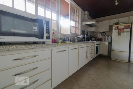 Casa para alugar com 438m², 5 quartos e sem vagaCozinha