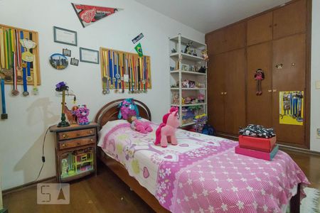 Casa para alugar com 438m², 5 quartos e sem vagaQuarto 02