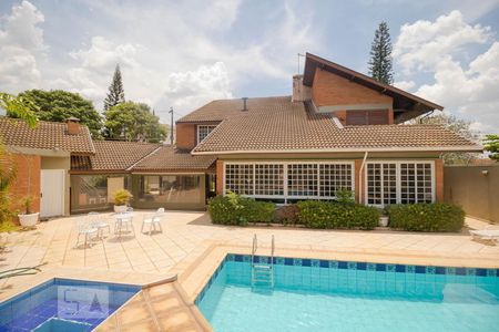 Casa para alugar com 438m², 5 quartos e sem vagaQuintal