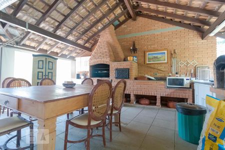 Casa para alugar com 438m², 5 quartos e sem vagaChurrasqueira