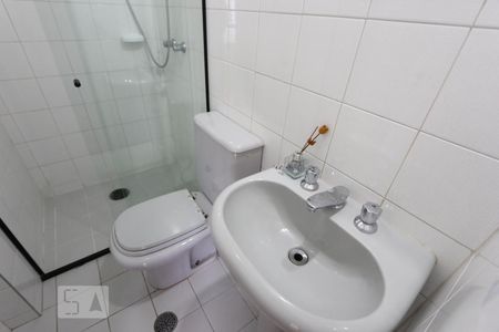 banheiro de apartamento para alugar com 2 quartos, 65m² em Vila Andrade, São Paulo
