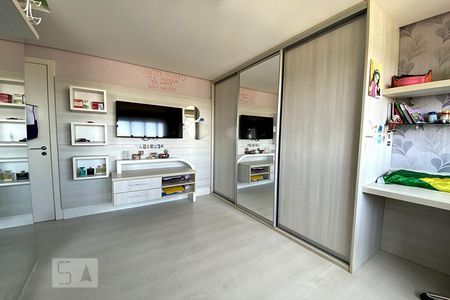 Apartamento à venda com 194m², 3 quartos e 4 vagasQuarto1
