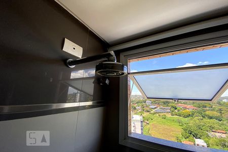 Apartamento à venda com 194m², 3 quartos e 4 vagasBanheiro 3 suíte