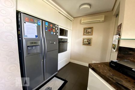 Apartamento à venda com 194m², 3 quartos e 4 vagasCozinha