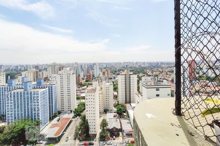 Apartamento para alugar com 129m², 3 quartos e 3 vagas Apartamento para alugar com 129m², 3 quartos e 3 vagasQuarto 1 Varanda - Vista