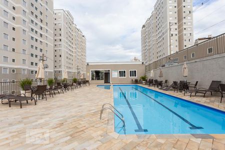 Apartamento à venda com 58m², 3 quartos e 1 vaga Apartamento à venda com 58m², 3 quartos e 1 vagaPiscina