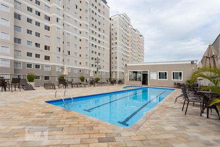 Apartamento à venda com 58m², 3 quartos e 1 vaga Apartamento à venda com 58m², 3 quartos e 1 vagaPiscina