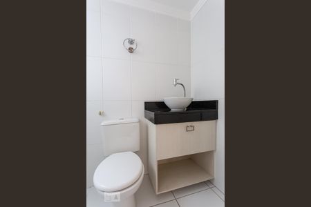 Apartamento à venda com 58m², 3 quartos e 1 vaga Apartamento à venda com 58m², 3 quartos e 1 vagaBanheiro