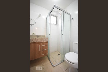 Banheiro de apartamento para alugar com 1 quarto, 30m² em Vila Andrade, São Paulo
