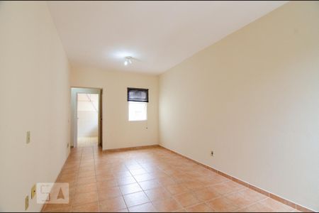 Sala/quarto de kitnet/studio para alugar com 1 quarto, 47m² em Centro, Campinas