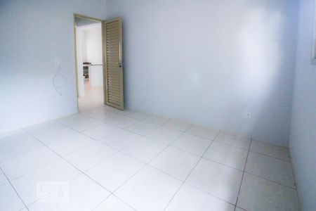 Casa de condomínio para alugar com 60m², 2 quartos e sem vaga Casa de condomínio para alugar com 60m², 2 quartos e sem vagaQuarto 1