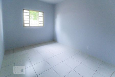 Casa de condomínio para alugar com 60m², 2 quartos e sem vaga Casa de condomínio para alugar com 60m², 2 quartos e sem vagaQuarto 1