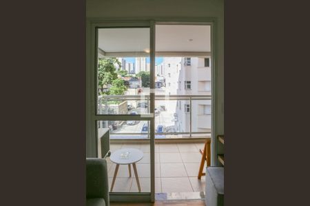Sacada de apartamento para alugar com 2 quartos, 67m² em Perdizes, São Paulo