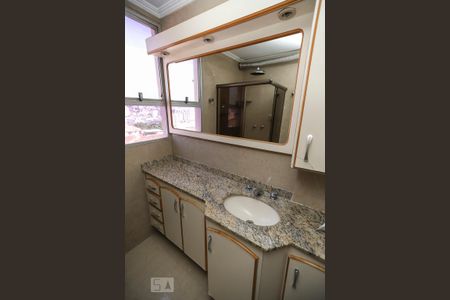 Apartamento para alugar com 78m², 2 quartos e 1 vaga Apartamento para alugar com 78m², 2 quartos e 1 vagaBanheiro