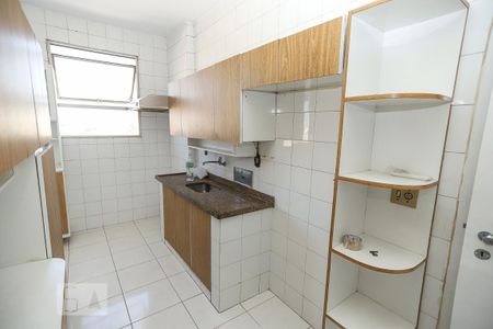 Apartamento para alugar com 78m², 2 quartos e 1 vaga Apartamento para alugar com 78m², 2 quartos e 1 vagaCozinha