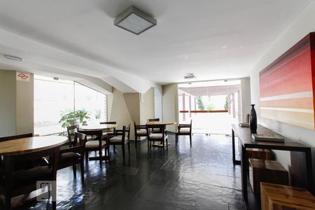 Apartamento para alugar com 102m², 3 quartos e 2 vagas Apartamento para alugar com 102m², 3 quartos e 2 vagasÁrea comum - Salão de festas