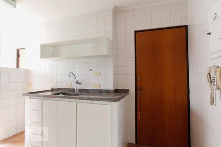 Apartamento para alugar com 102m², 3 quartos e 2 vagas Apartamento para alugar com 102m², 3 quartos e 2 vagasCozinha