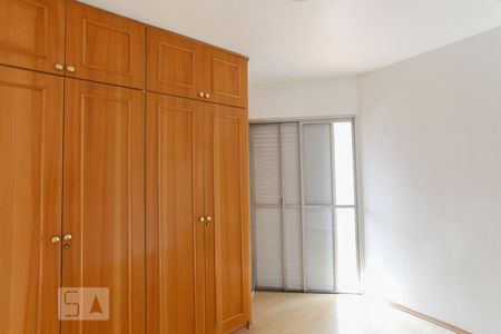 Apartamento para alugar com 102m², 3 quartos e 2 vagas Apartamento para alugar com 102m², 3 quartos e 2 vagasQuarto 1
