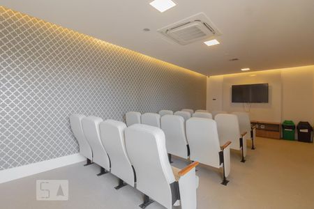 Apartamento à venda com 51m², 1 quarto e 1 vagaCinema
