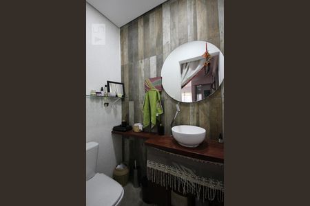 Lavabo de casa à venda com 3 quartos, 150m² em Vila Suzana, São Paulo