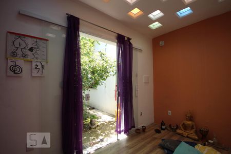 Casa à venda com 150m², 3 quartos e 3 vagasEscritório