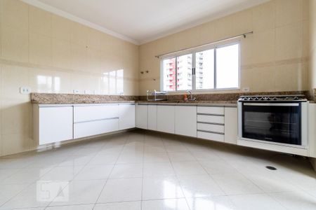 Casa para alugar com 150m², 2 quartos e 1 vaga Casa para alugar com 150m², 2 quartos e 1 vagaCozinha