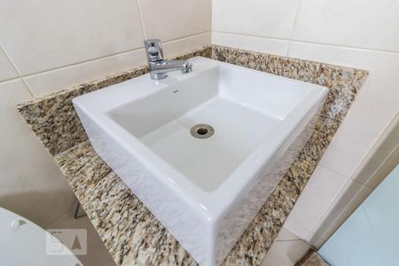 Detalhe do Banheiro da Suíte 1 de casa para alugar com 2 quartos, 150m² em Vila Boa Vista, Barueri