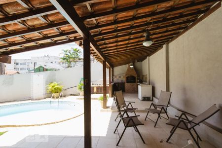 Área Externa  de casa de condomínio à venda com 3 quartos, 320m² em Pechincha, Rio de Janeiro