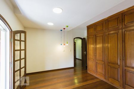 Quarto 1 (Segundo Andar) de casa de condomínio à venda com 3 quartos, 320m² em Pechincha, Rio de Janeiro