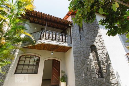 Casa de Condomínio à venda com 3 quartos, 320m² em Pechincha, Rio de Janeiro