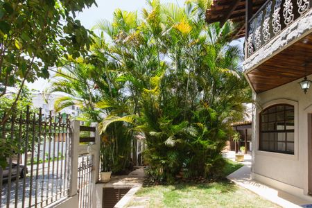 Jardim de casa de condomínio à venda com 3 quartos, 320m² em Pechincha, Rio de Janeiro